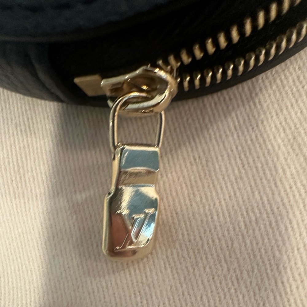 Authentic Louis Vuitton Coin Purse Charm - Picture 5 of 11